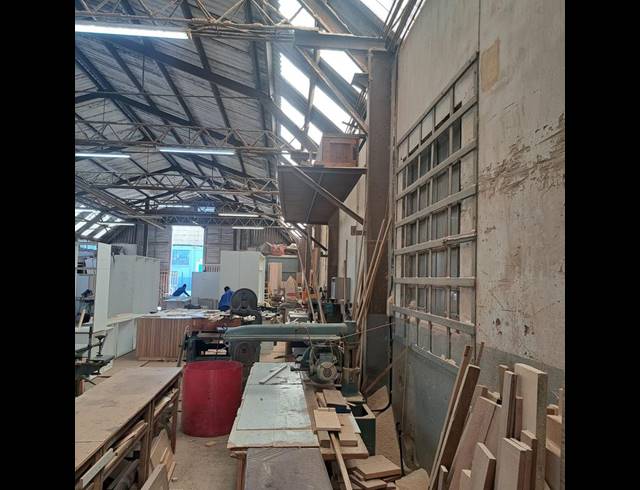 INDUSTRIAL PROPERTY TO RENT IN DEAL PARTY